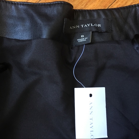 Ann Taylor Faux Leather Skirt NWT - Picture 2 of 4